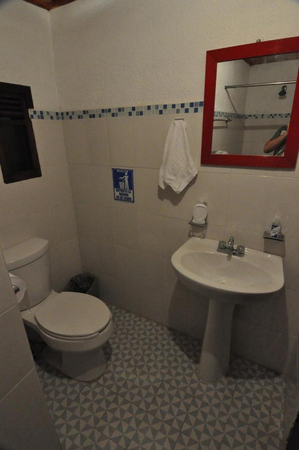San Cristóbal de Las Casas Hotel Dugelay المظهر الخارجي الصورة